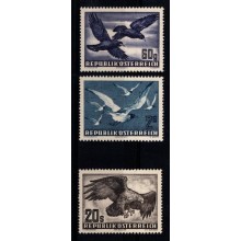 Østrig. Luftpost sæt og højværdimærke. Alle postfriske.